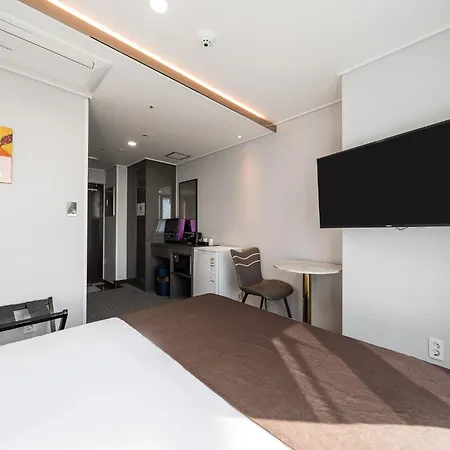 Griffinbay Hotel