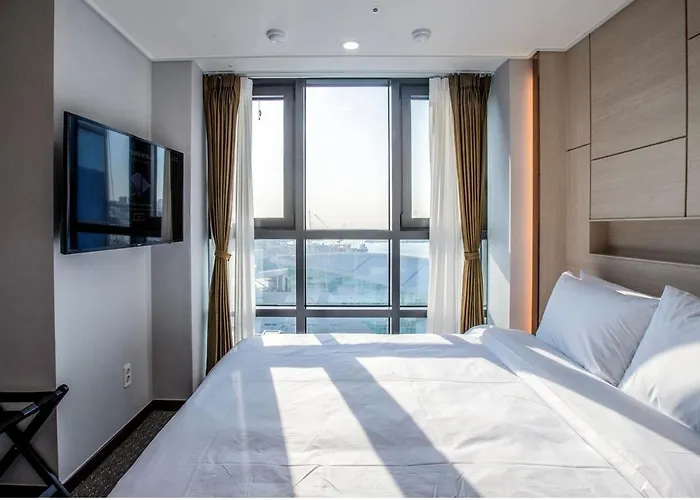 Griffinbay Hotel 4*