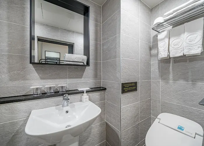Griffinbay Hotel 4*