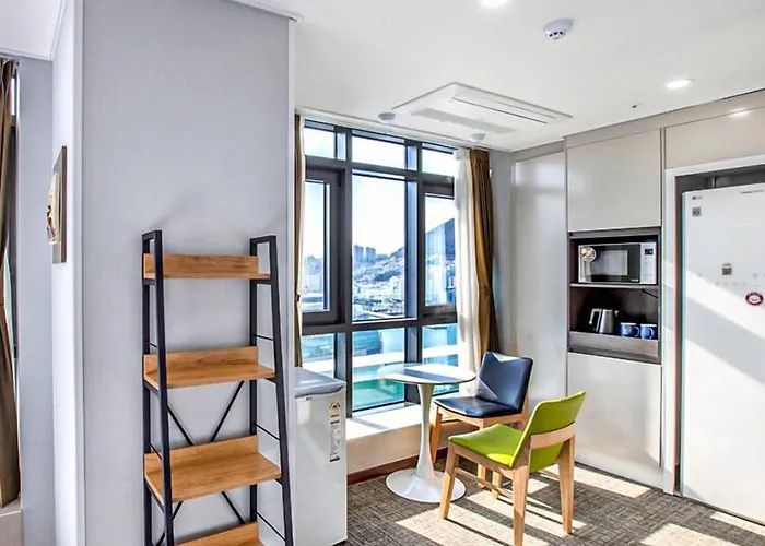 Hotel Griffinbay 4*