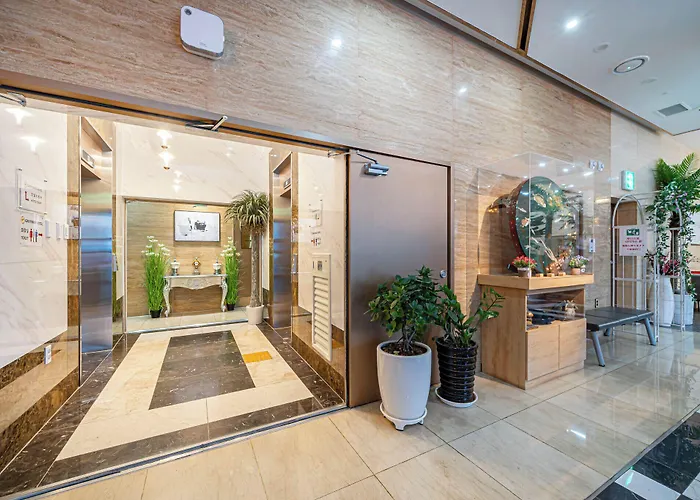 Griffinbay Hotel 4*