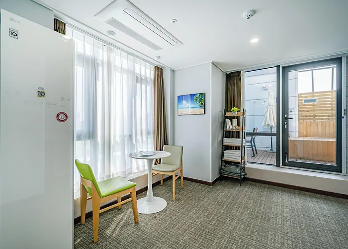 Griffinbay Hotel 4*